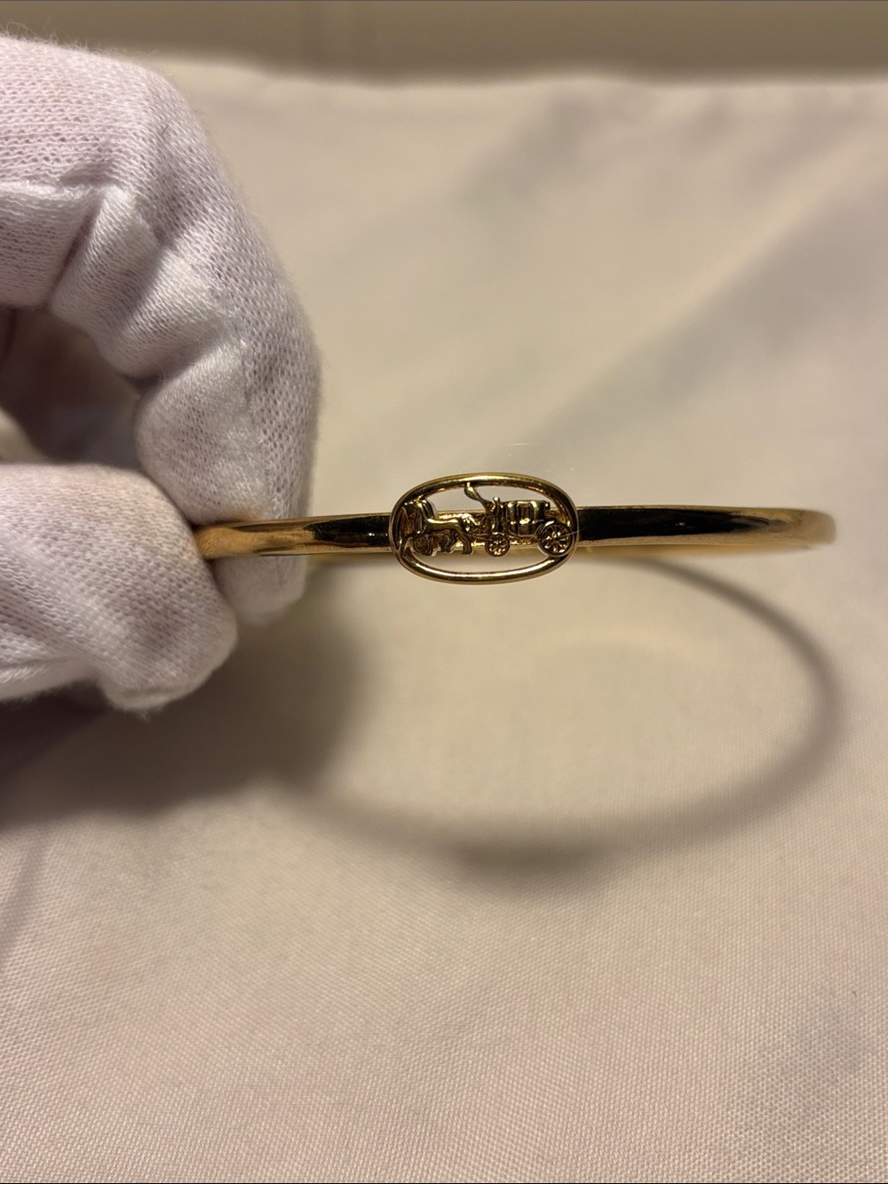 EUC COACH Horse & Carriage Gold-Tone Bangle Bracelet Trio Set - FULL SET! - Picture 5 of 16